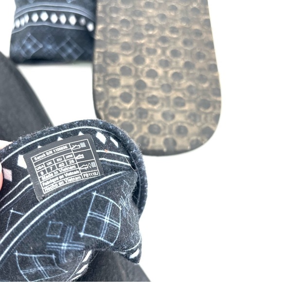 Sanuk Yoga Sling Aztec Printed Flip Flop Comfort Sandals - Picture 5 of 5